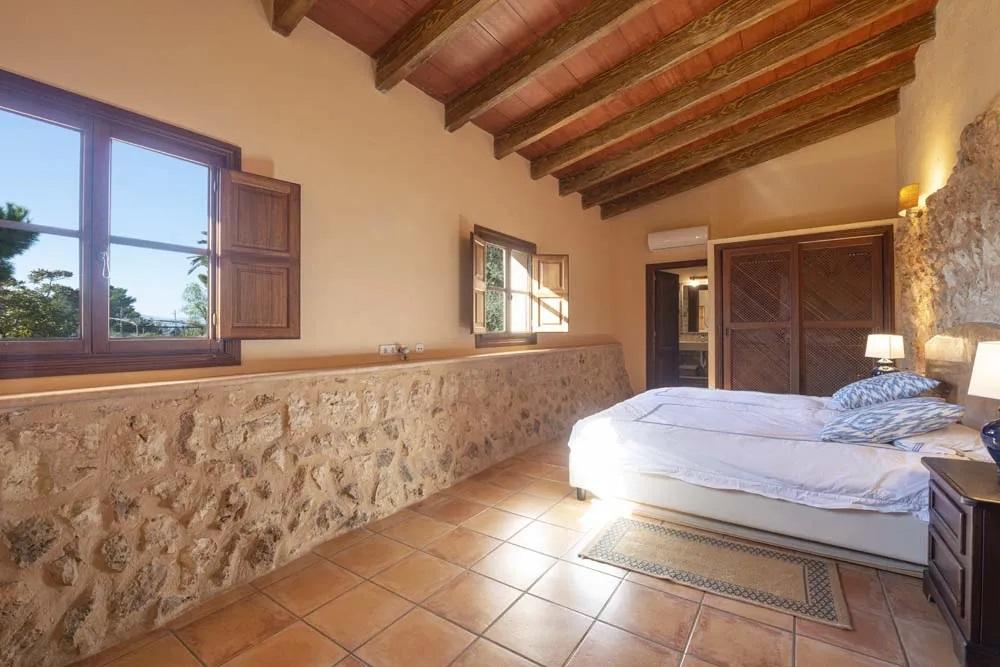 große Finca in Santa Maria - Bild# 3